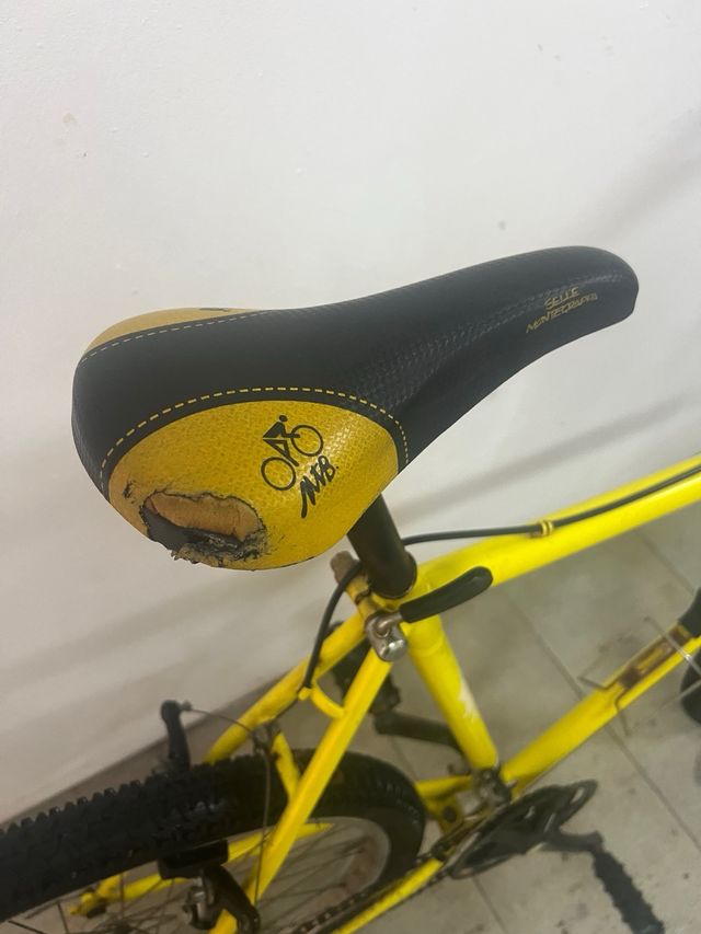 Bicicleta de Montaña Kenlight Roja/Amarilla