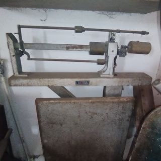 Báscula industrial antigua. Marca Mobba.NEGOCIABLE