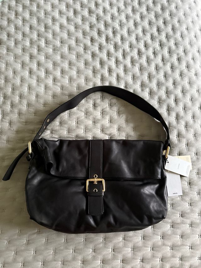 Bolso Negro Mango Hebilla Dorada