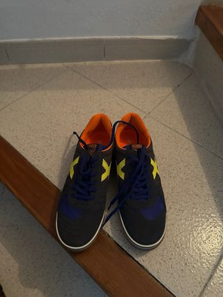 Zapatillas Munich Negras y Azules