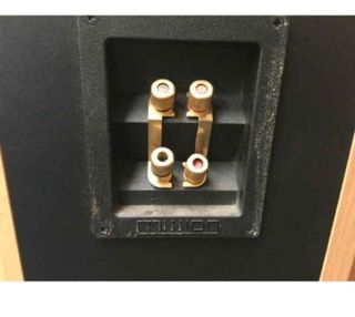 Altavoces Mission 702e Marrones
