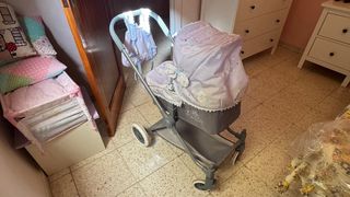 Cochecito de muñecas Martín cómo nuevo