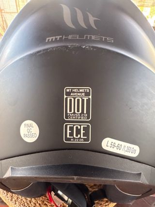 Casco MT Talla L (60)