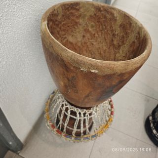 Djembé africano sin piel