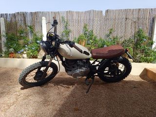 Yamaha Especial 250cc Custom