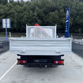 Nissan Cabstar NT400 GRUA + BASCULANTE 