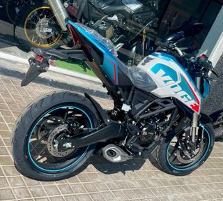 VOGE 125R CERRADO AGOSTO POR VACACIONES