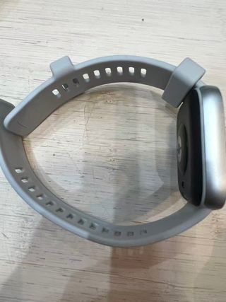 XIAOMI Redmi Watch 4,pantalla tiene golpe