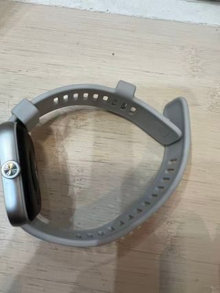 XIAOMI Redmi Watch 4,pantalla tiene golpe