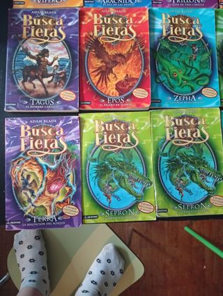 Saga de libros busca fieras. 1-22, 24, 36-33, 35..