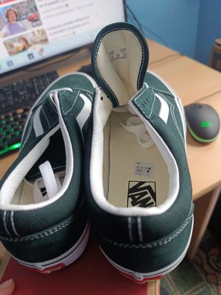 Super PRECIO  ahora 21hVans Green Dark