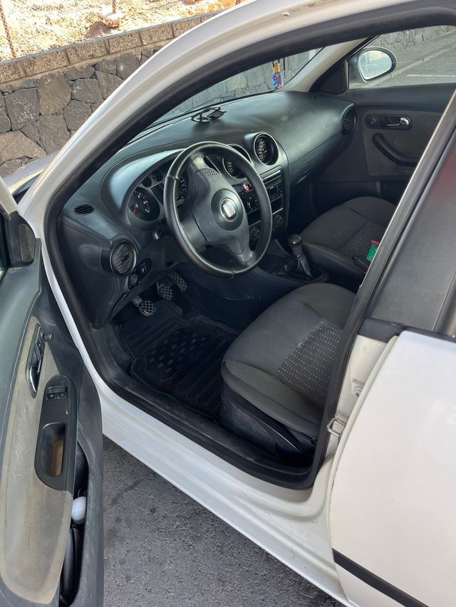 SEAT Ibiza 2006 1.4 75cp