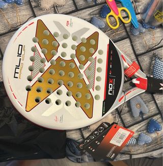 Pala de pádel Nox ML10 Pro Cup 2025
