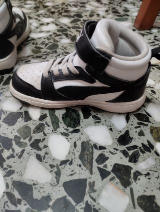 Zapatillas Puma Original de Niños Talla 24
