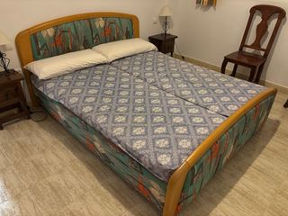 Cama de matrimonio con colchón
