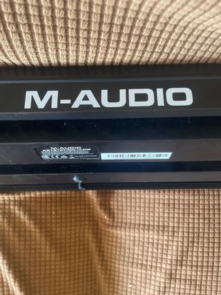 Teclado MIDI M-Audio Keystation 49 MK3