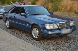 Mercedes-Benz 300CE 1989