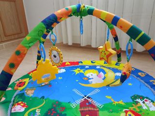 Gimnasio/manta de actividades para bebé con arcos