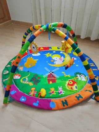 Gimnasio/manta de actividades para bebé con arcos