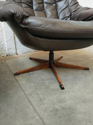 Sillón Bramin Giratorio Piel Dinamarca Mid Century