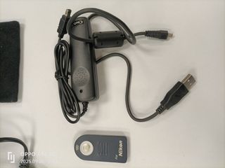 Cámara Nikon D5200 + 2 objetivos Me urge.