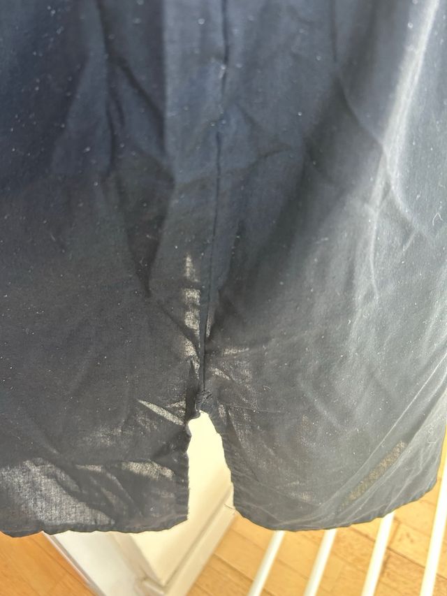 Vestido negro bordado flores