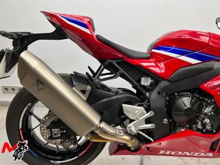 HONDA CBR 1000RR SP | 2025 | 8.113kms | 149€/mes