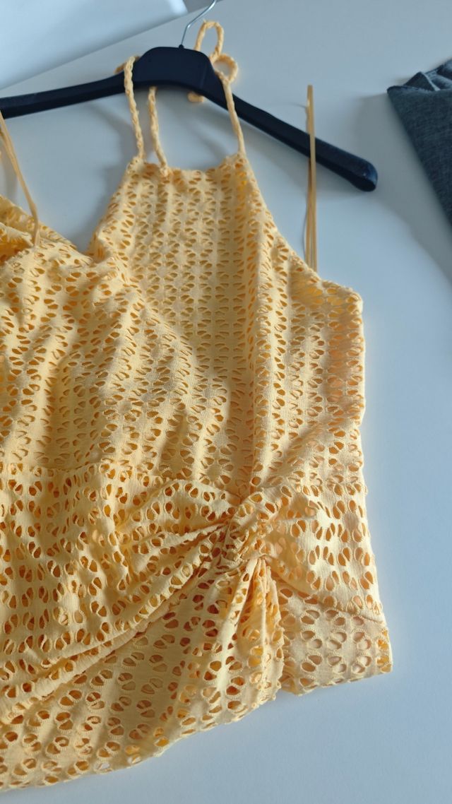 Vestido verano Bershka amarillo mostaza