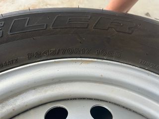 Llantas Toyota Land Cruiser