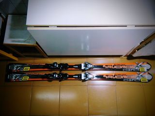 ESQUIS 165cm. CARVING. ALL MOUNTAIN.