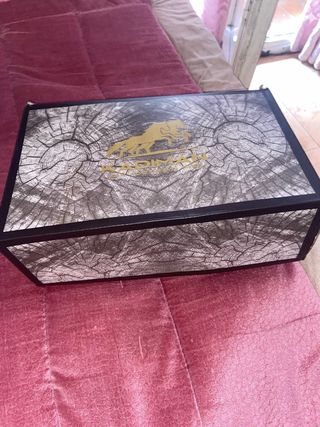 Zapatos KARIMAN Dorados
