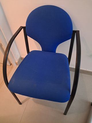 Silla de sala de espera azul