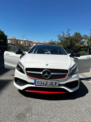 Mercedes-Benz Clase AMG200