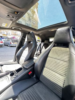 Mercedes-Benz Clase AMG200