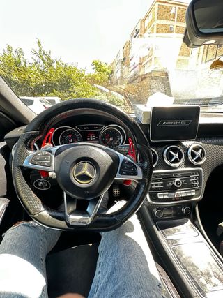 Mercedes-Benz Clase AMG200