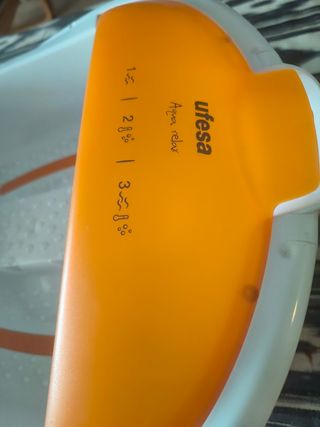 Masajeador de pies con agua