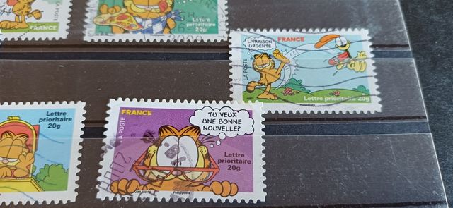 Francobolli Disney e Garfield