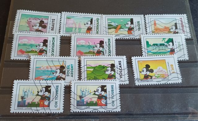 Francobolli Disney e Garfield