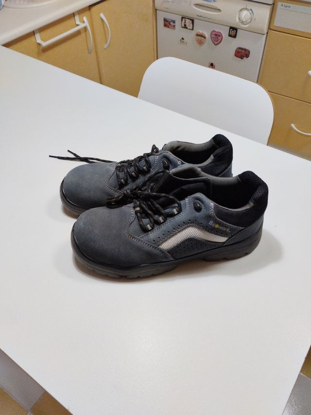 Zapato de seguridad Bee Work Talla 43
