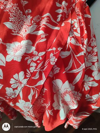 Conjunto Carroll floral rojo talla XL