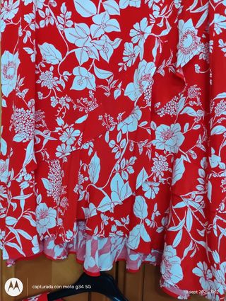 Conjunto Carroll floral rojo talla XL