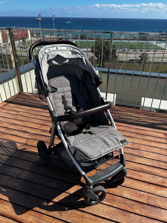 Silla de paseo Oyster Zero gris