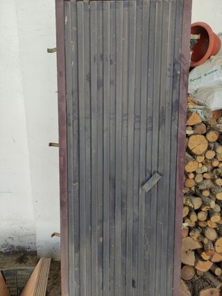 Puerta de chapa con marco