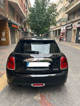 MINI Cooper 5P 
