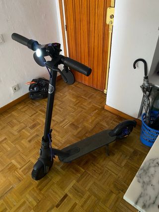 Patinete Eléctrico Xiaomi Negro + Casco y cargador