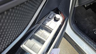 Toyota C-HR 2.0 180H Advance