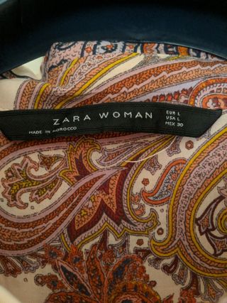Vestido largo Zara estampado paisley