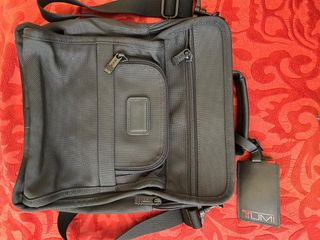 Maletín Tumi Negro Bandolera