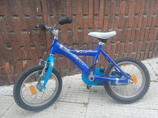 Bicicleta infantil azul