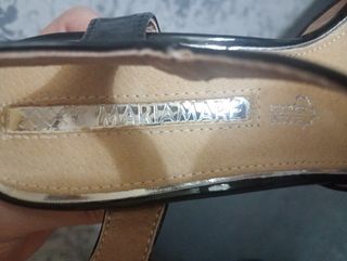 Zapatos de tacón negros
